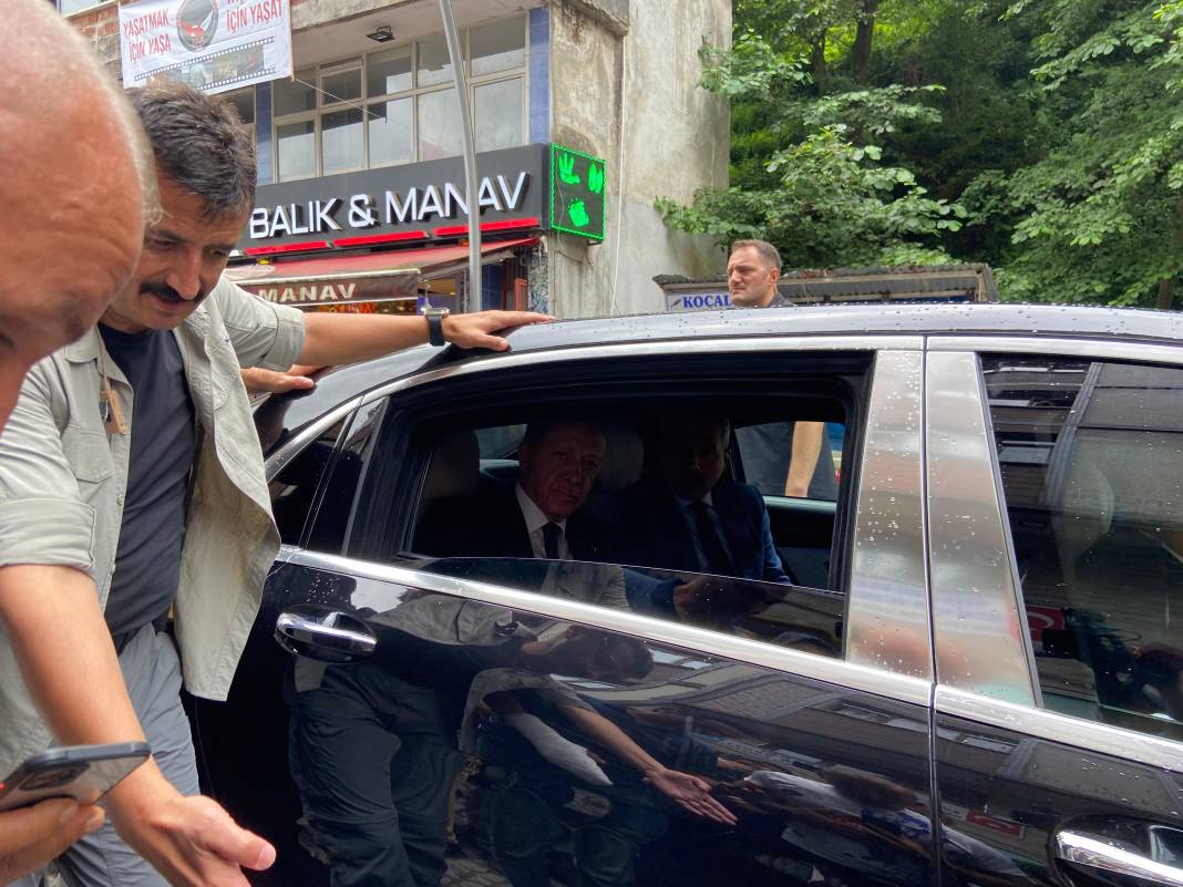 Erdoğan memleketi Güneysu'da: Komşularını ziyaret etti 21